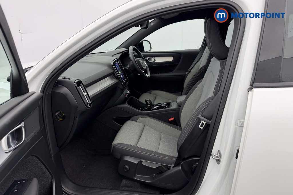 Used Volvo XC40 2023 for sale - 77615610: Photo 42