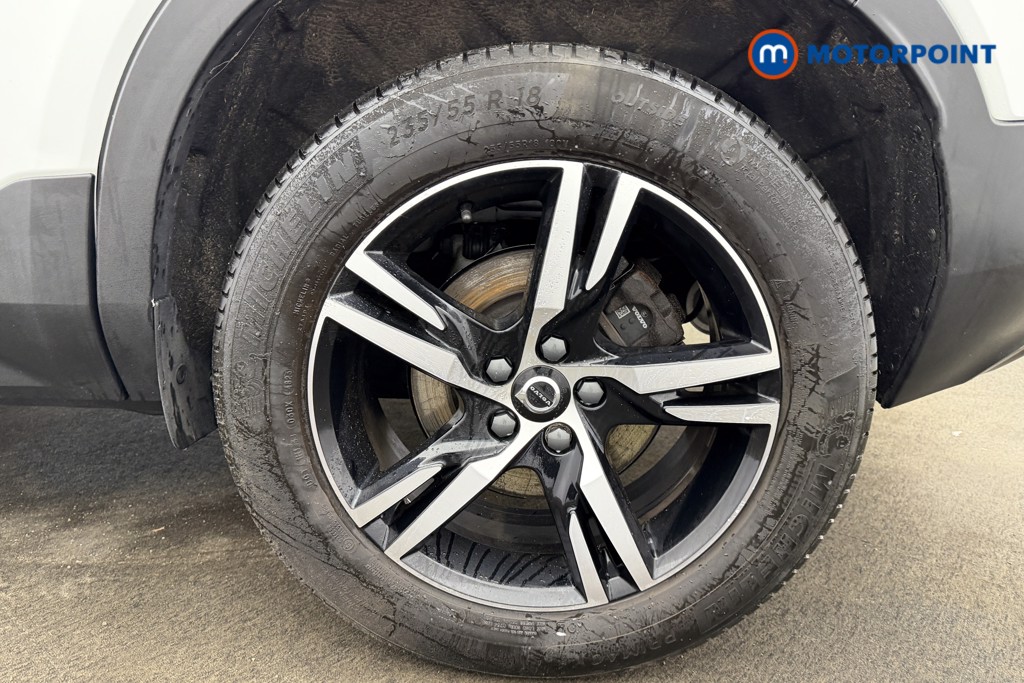 Used Volvo XC40 2023 for sale - 77615610: Photo 44