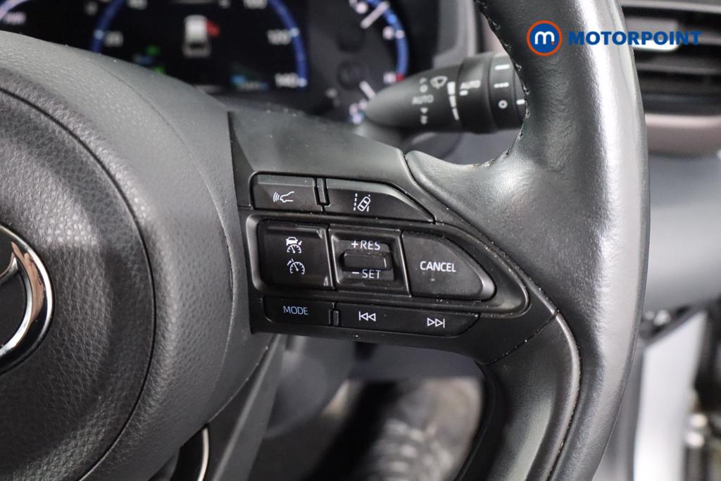 Used Toyota Yaris Cross 2022 for sale - 76286035: Photo 24
