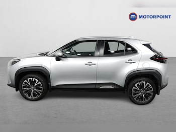 Used Toyota Yaris Cross 2022 for sale - 76286035: Photo