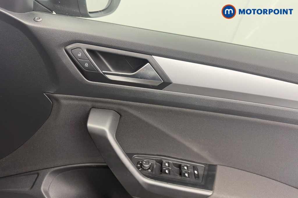 Used Volkswagen T-Roc 2023 for sale - 77804662: Photo 17