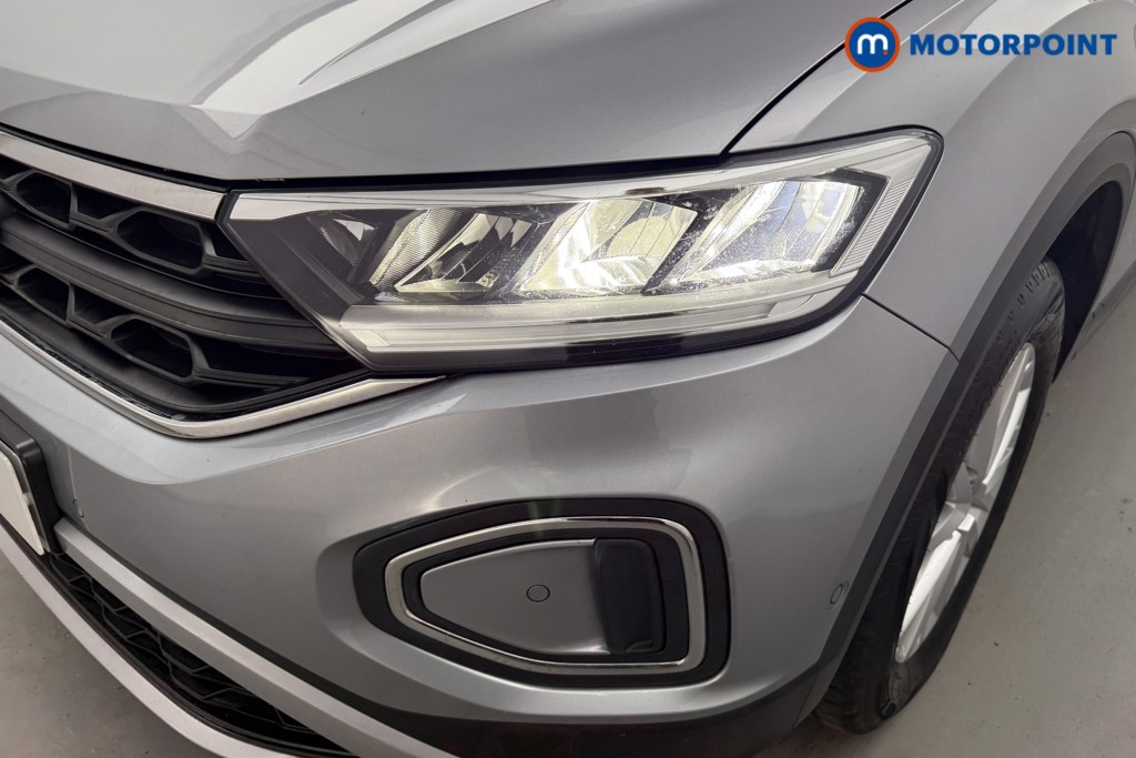 Used Volkswagen T-Roc 2023 for sale - 77804662: Photo 33