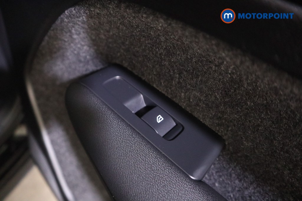 Used Volvo XC40 2024 for sale - 78199550: Photo 28