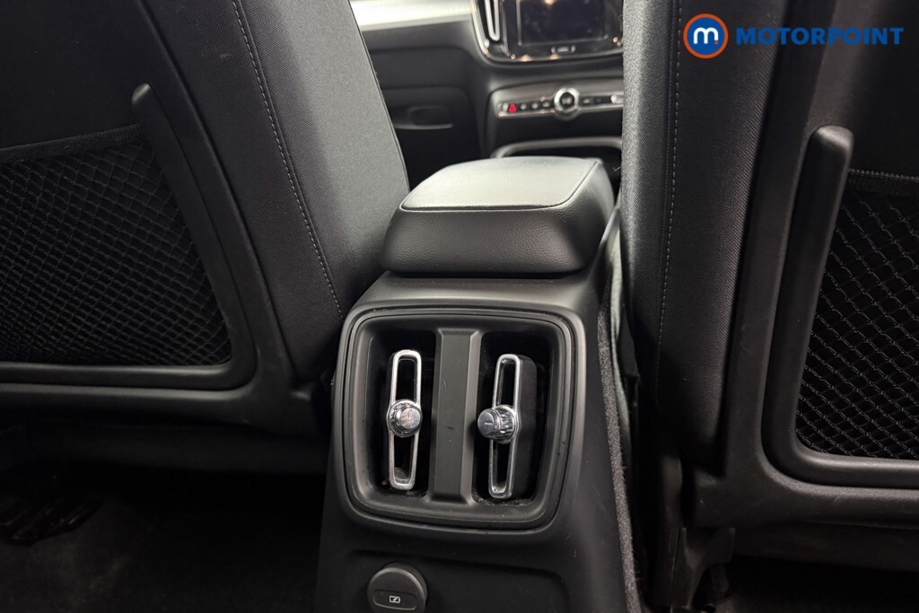 Used Volvo XC40 for sale - 77674931: Photo 30