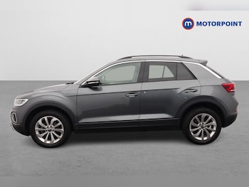 Used Volkswagen T-Roc 2025 for sale - 78918360: Photo