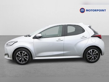 Used Toyota Yaris 2021 for sale - 78306030: Photo