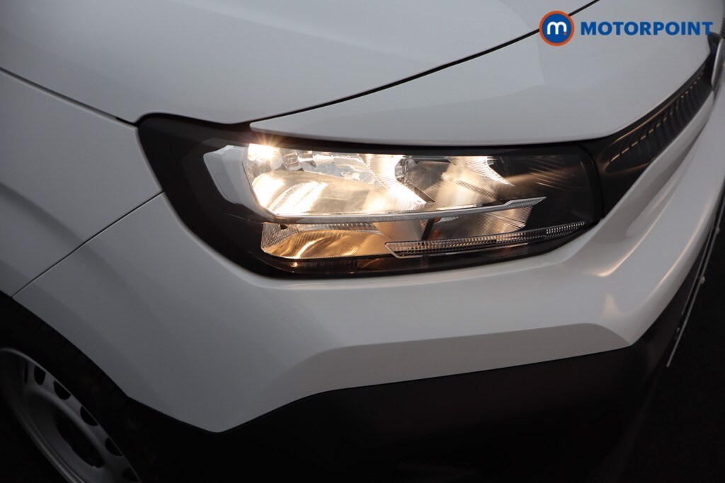 Used Citroen Berlingo 2025 for sale - 76442521: Photo 28