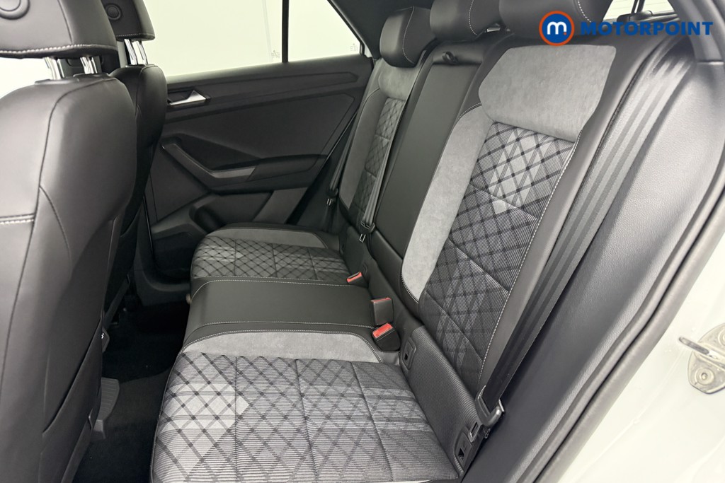 Used Volkswagen T-Roc 2025 for sale - 77168170: Photo 31