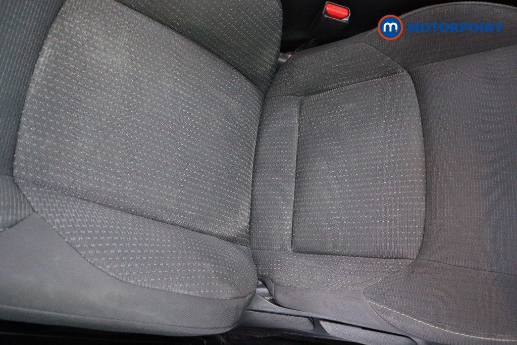 Used Toyota C-HR 2018 for sale - 76344893: Photo 21