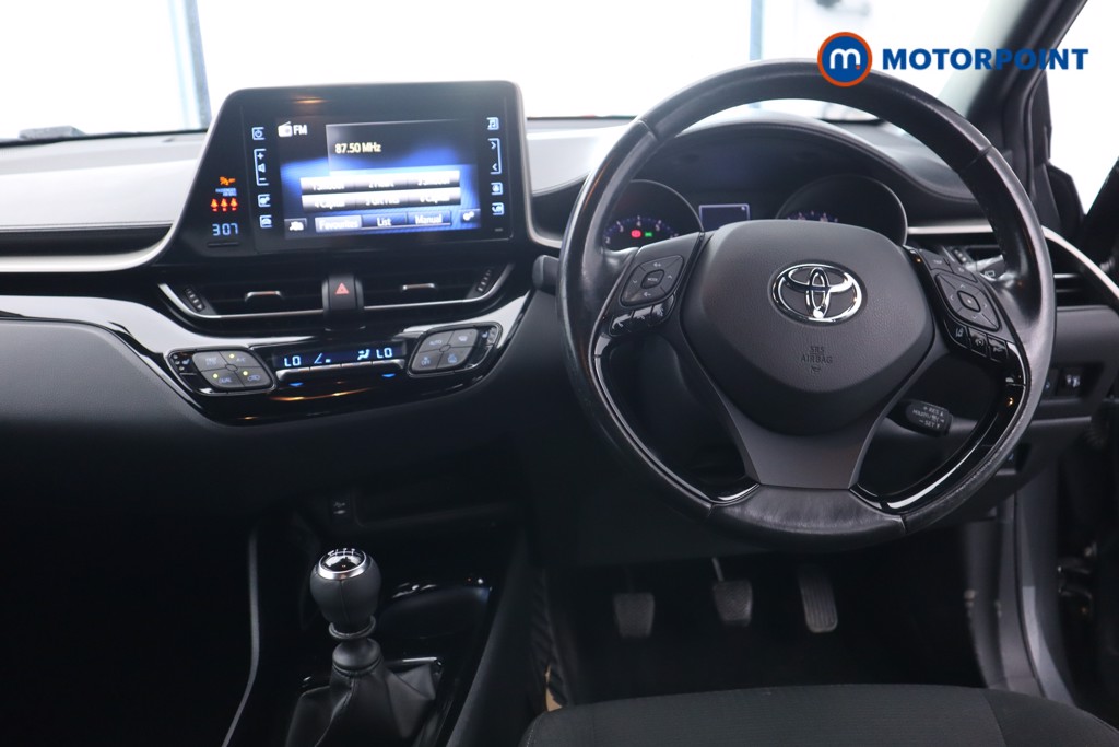 Used Toyota C-HR 2018 for sale - 76344893: Photo 23