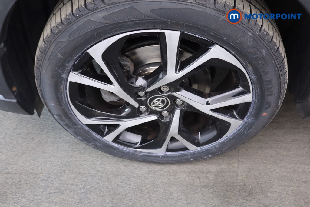 Used Toyota C-HR 2018 for sale - 76344893: Photo 33