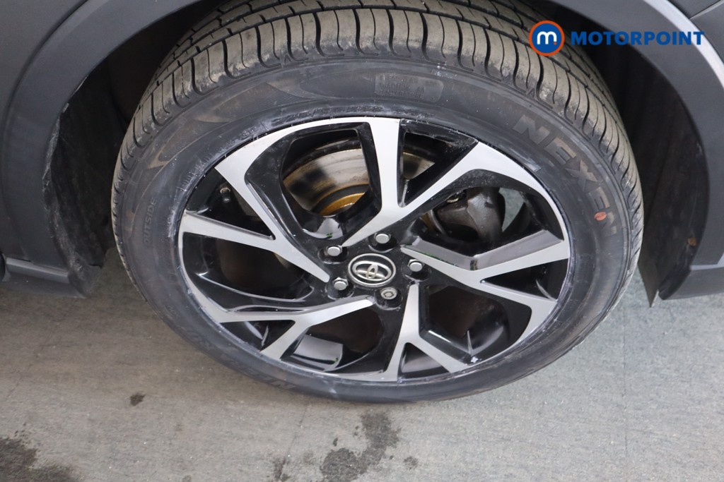 Used Toyota C-HR 2018 for sale - 76344893: Photo 34
