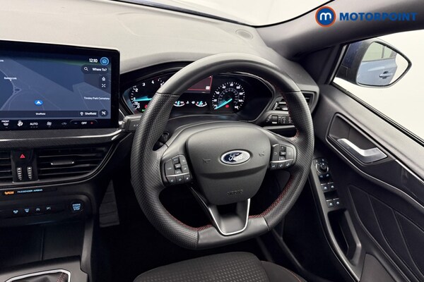 Used Ford Focus 2023 for sale - 76067821: Photo 11