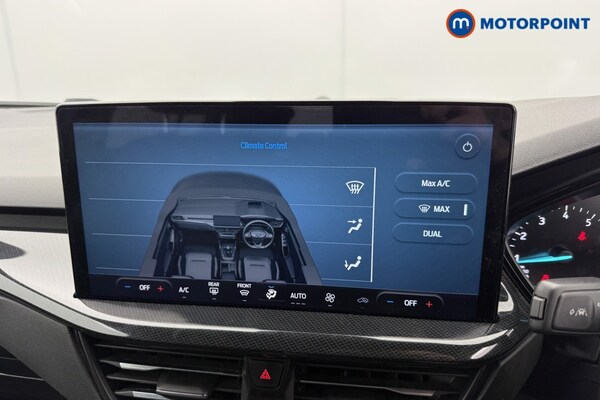 Used Ford Focus 2023 for sale - 76067821: Photo 15