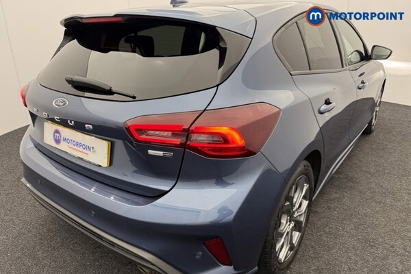 Used Ford Focus 2023 for sale - 76067821: Photo 32
