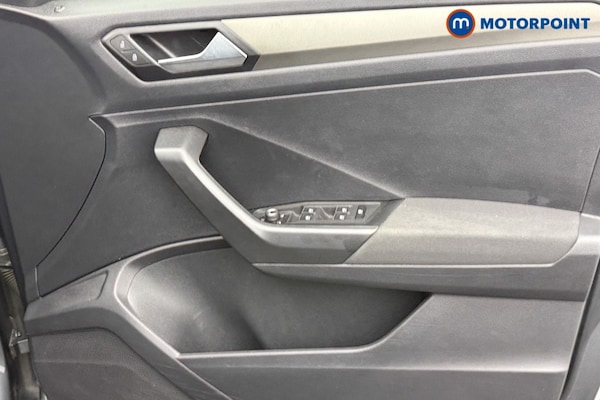 Used Volkswagen T-Roc 2020 for sale - 76262206: Photo 24