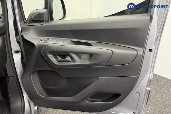 Used Vauxhall Combo 2024 for sale - 76184693: Photo 20