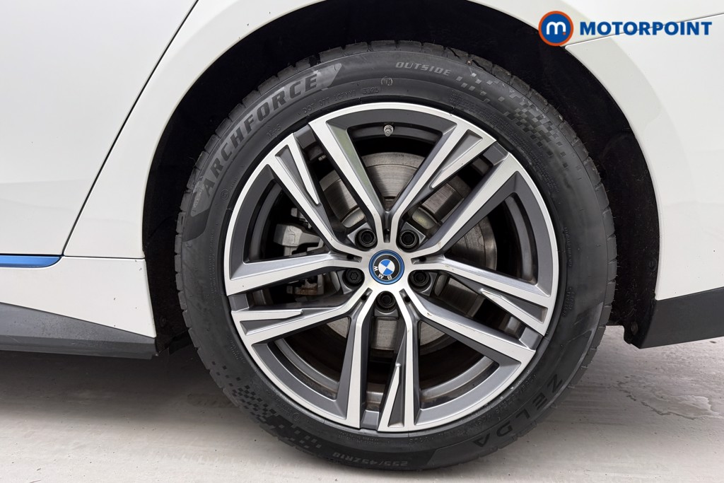 Used BMW i4 2024 for sale - 78012243: Photo 40