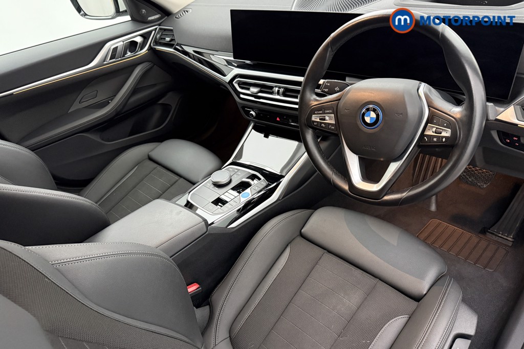 Used BMW i4 2024 for sale - 78012243: Photo 9