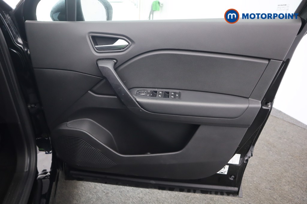 Used Renault Captur 2022 for sale - 77225980: Photo 30
