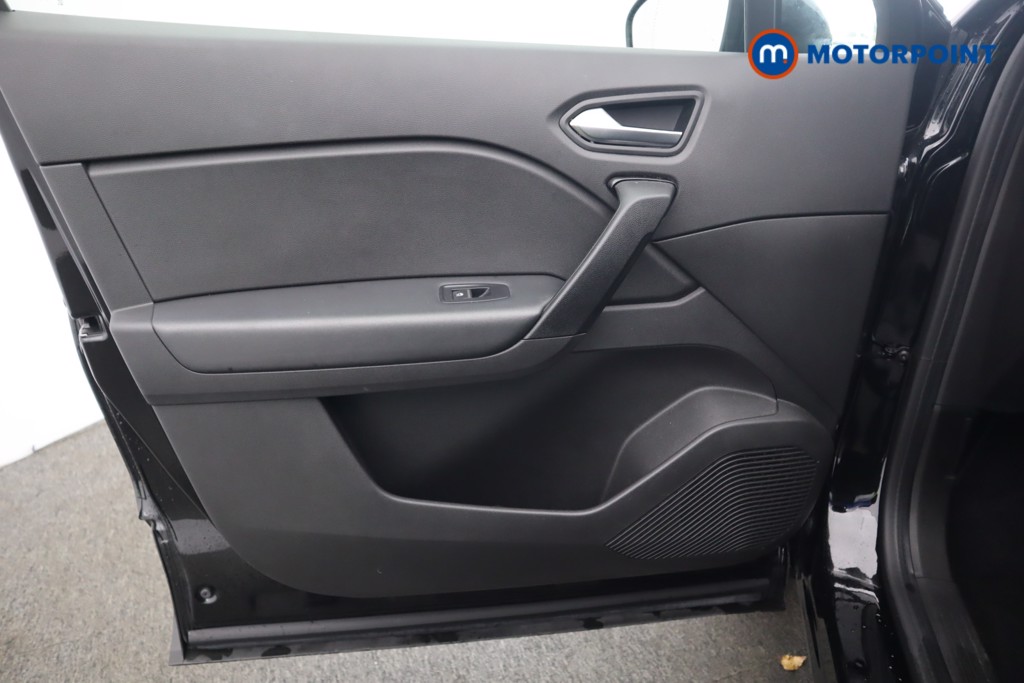 Used Renault Captur 2022 for sale - 77225980: Photo 43