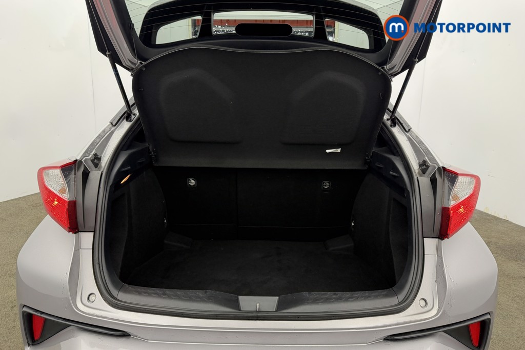 Used Toyota C-HR 2018 for sale - 77435798: Photo 35