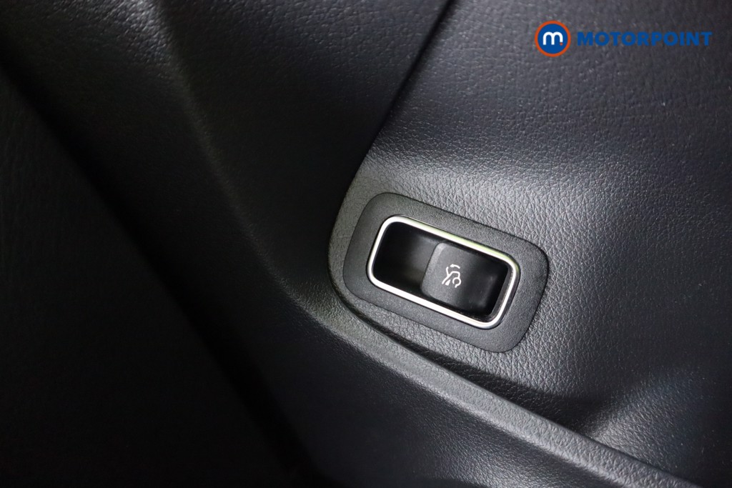 Used Mercedes-Benz CLA 2024 for sale - 76303404: Photo 18