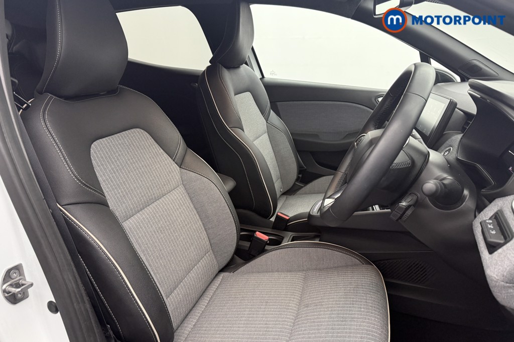 Used Renault Clio 2024 for sale - 77148896: Photo 27