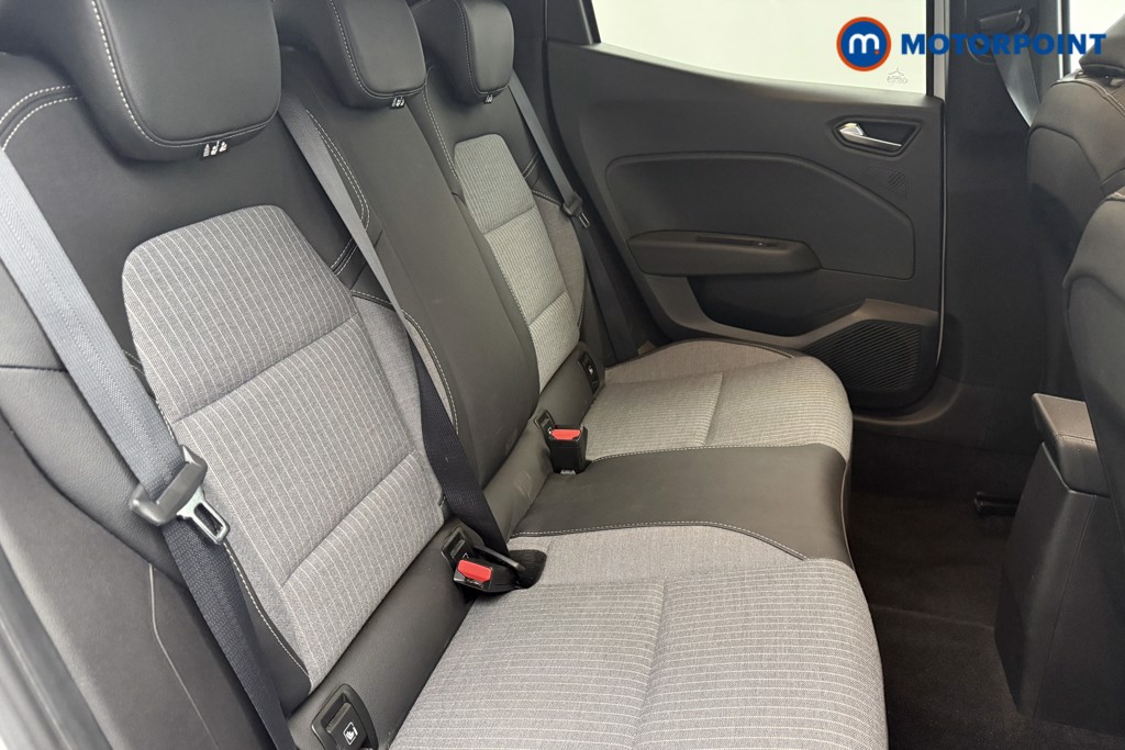 Used Renault Clio 2024 for sale - 77148896: Photo 30