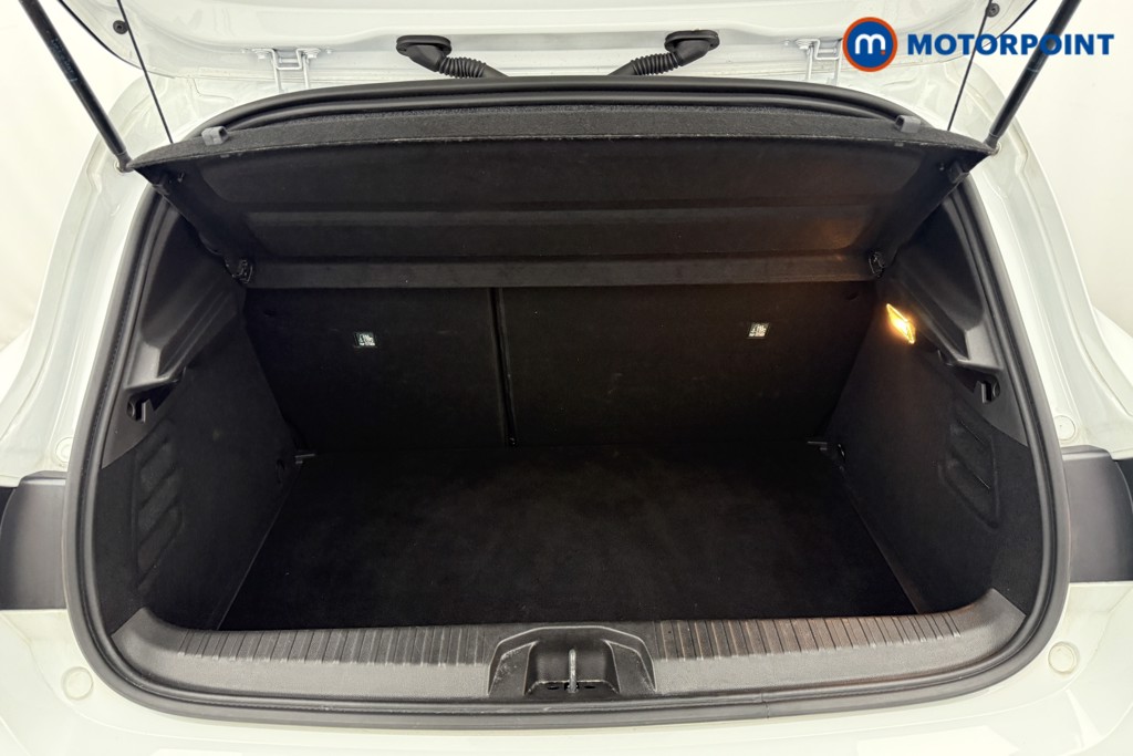 Used Renault Clio 2024 for sale - 77148896: Photo 33