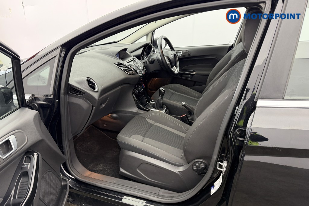 Used Ford Fiesta 2017 for sale - 77421141: Photo 38