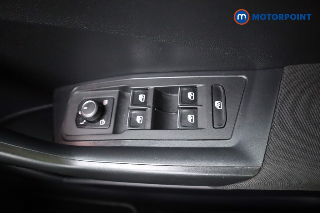 Used Volkswagen T-Roc 2018 for sale - 76734515: Photo 18