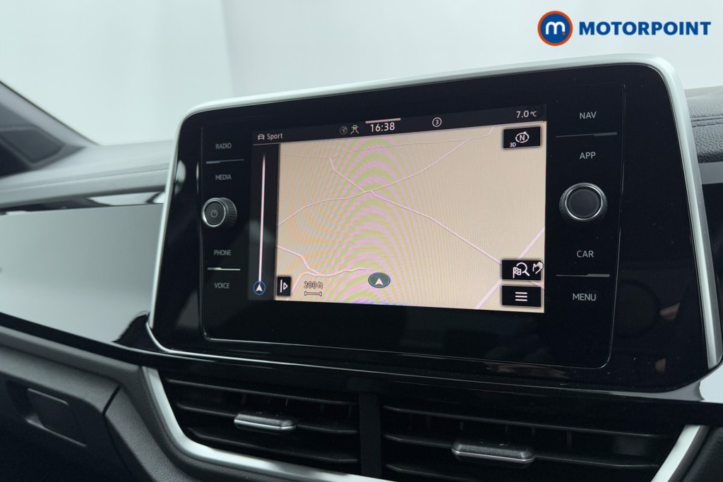 Used Volkswagen T-Roc 2024 for sale - 77450664: Photo 18