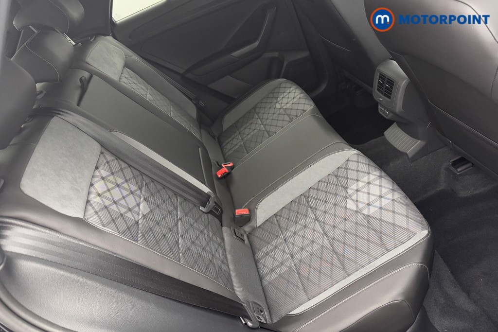 Used Volkswagen T-Roc 2024 for sale - 77450664: Photo 33