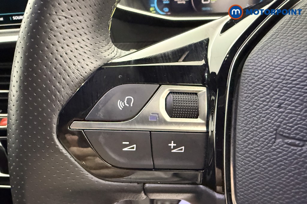 Used Peugeot 2008 2021 for sale - 76949376: Photo 17