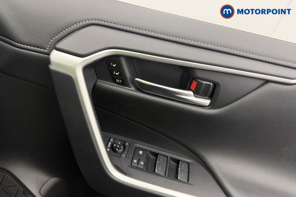 Used Toyota RAV4 2022 for sale - 77846009: Photo 18