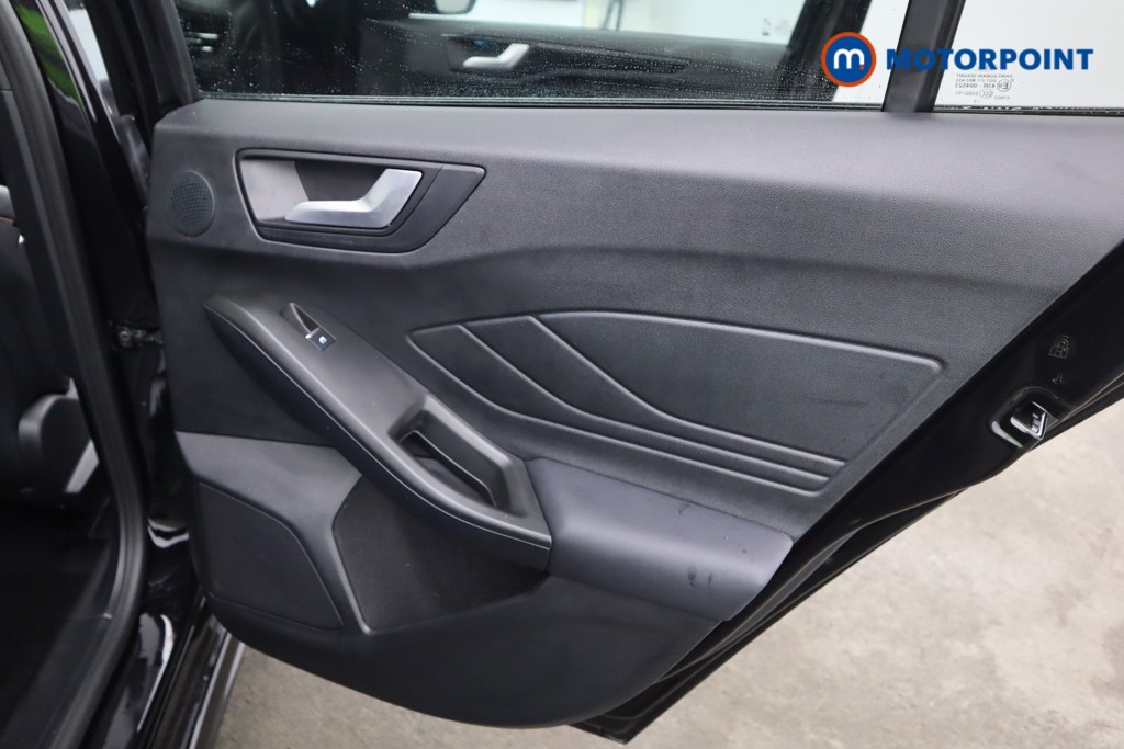 Used Ford Focus for sale - 76463916: Photo 19