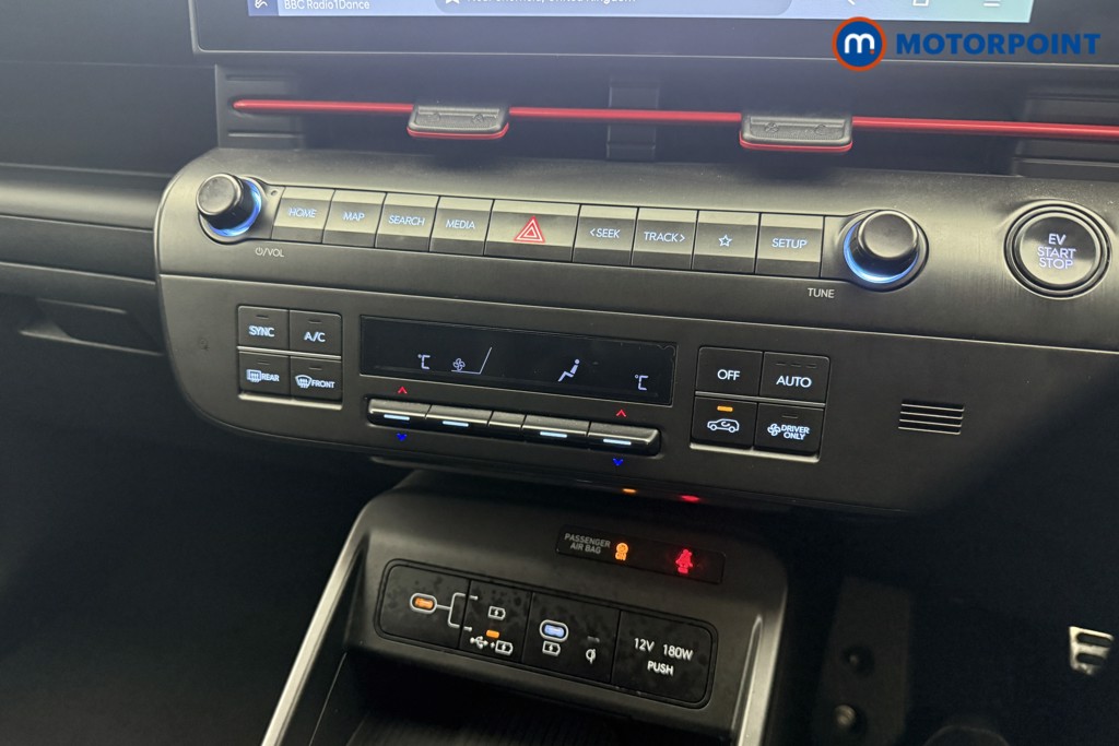 Used Hyundai KONA 2025 for sale - 77916863: Photo 11