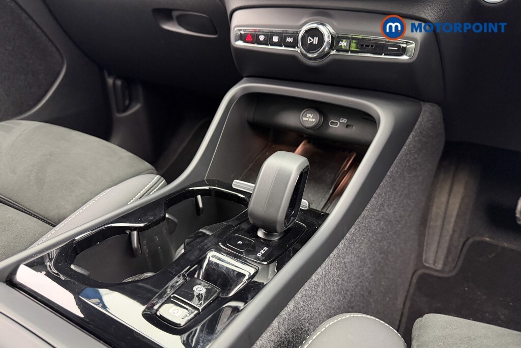 Used Volvo XC40 2024 for sale - 77555489: Photo 21