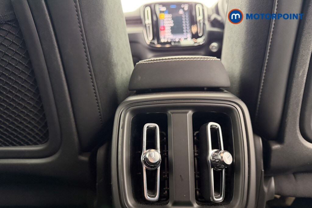 Used Volvo XC40 2024 for sale - 77555489: Photo 31