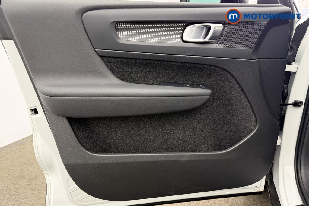 Used Volvo XC40 2024 for sale - 77555489: Photo 43