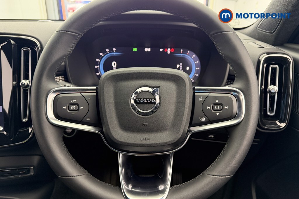 Used Volvo XC40 2024 for sale - 77555489: Photo 9
