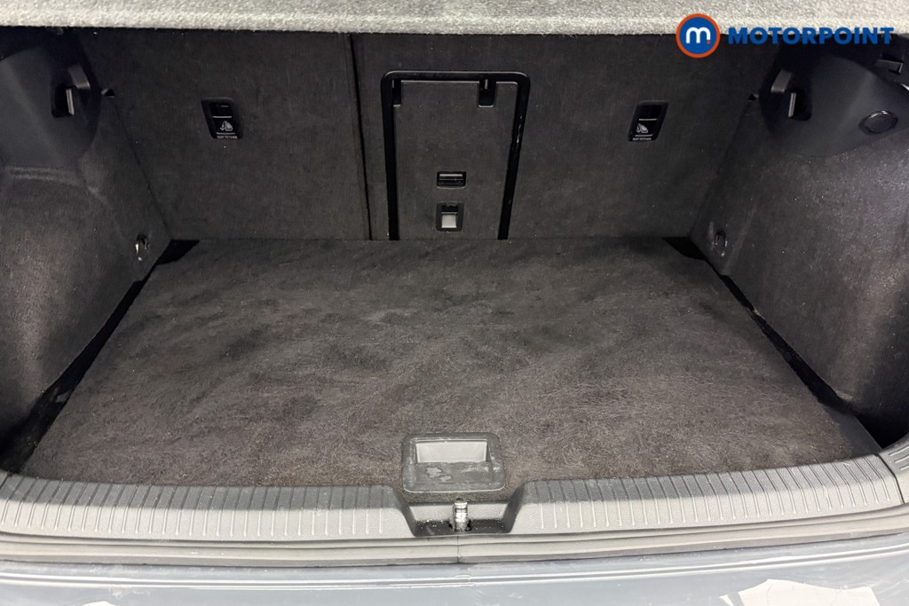 Used Volkswagen Golf 2024 for sale - 77297615: Photo 28