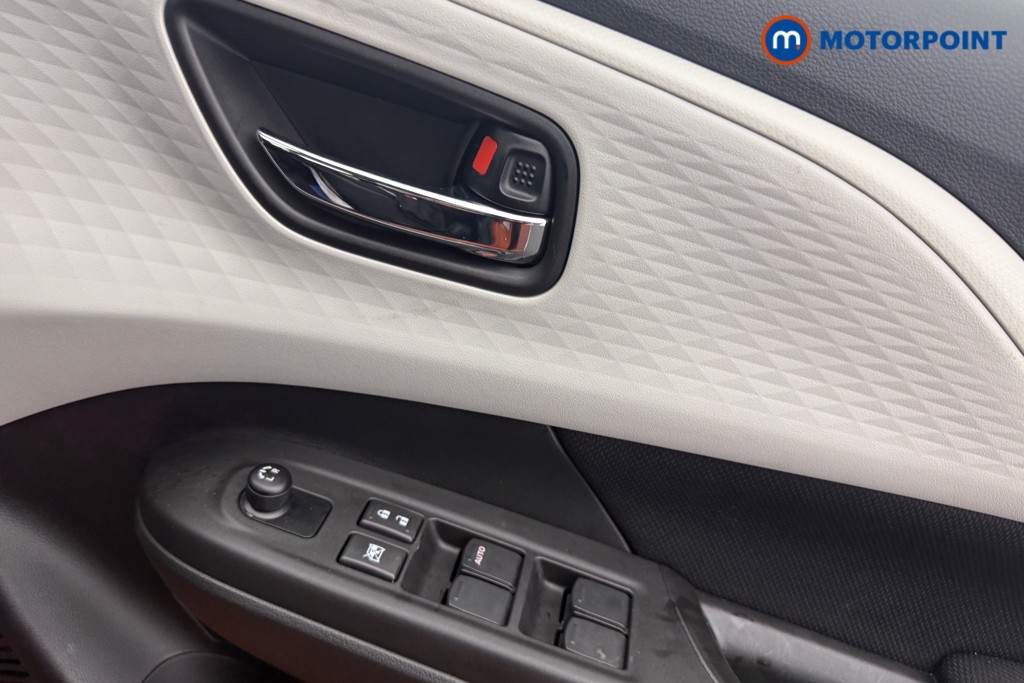 Used Suzuki Swift 2025 for sale - 77297768: Photo 18