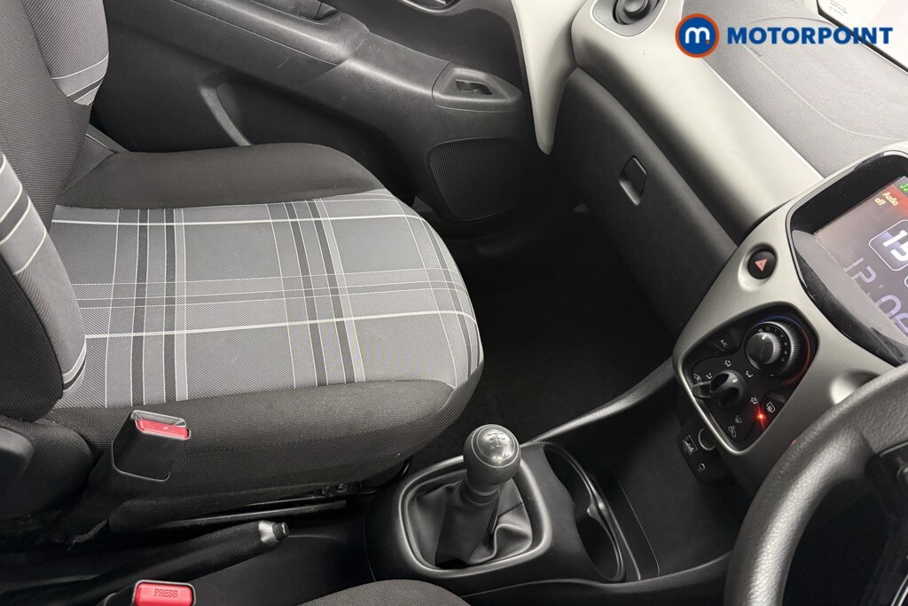 Used Peugeot 108 for sale - 77364649: Photo 21