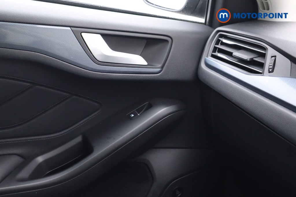 Used Ford Focus 2020 for sale - 76355815: Photo 20