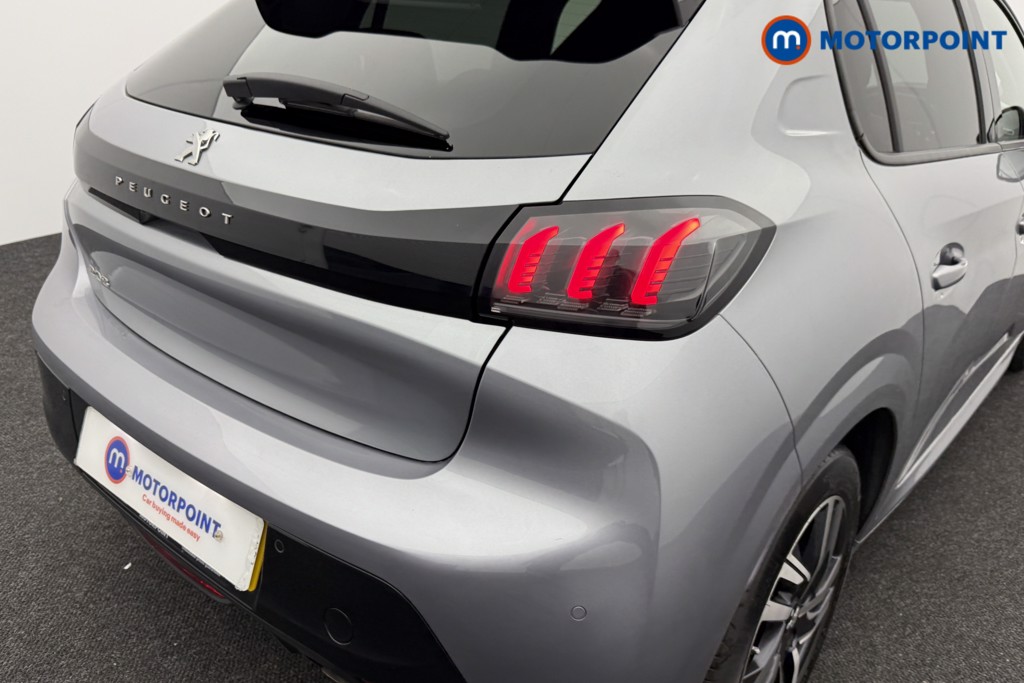 Used Peugeot 208 2023 for sale - 76636870: Photo 31