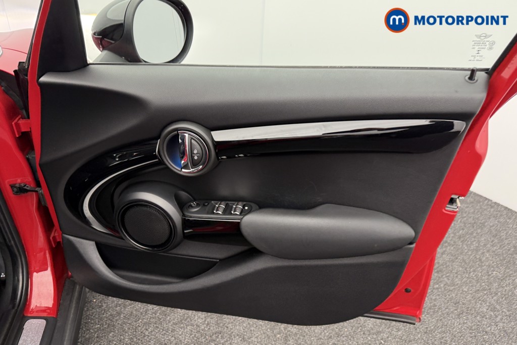 Used MINI Hatch 2019 for sale - 76222776: Photo 23