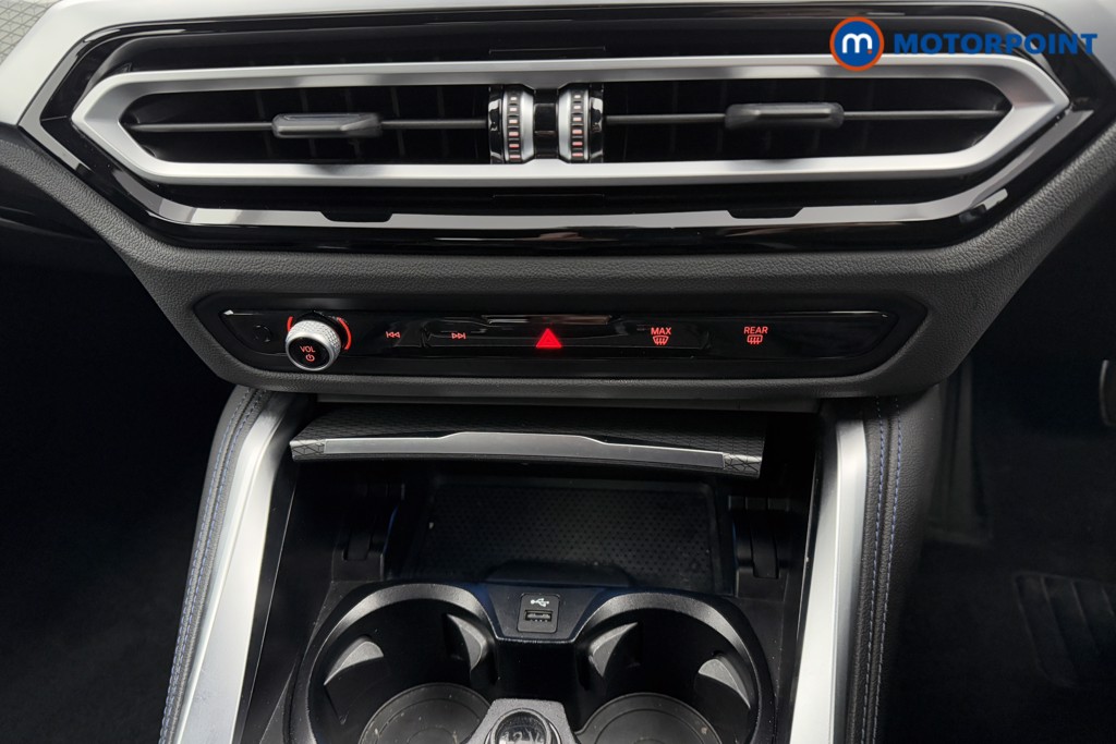 Used BMW i4 2022 for sale - 77435788: Photo 26