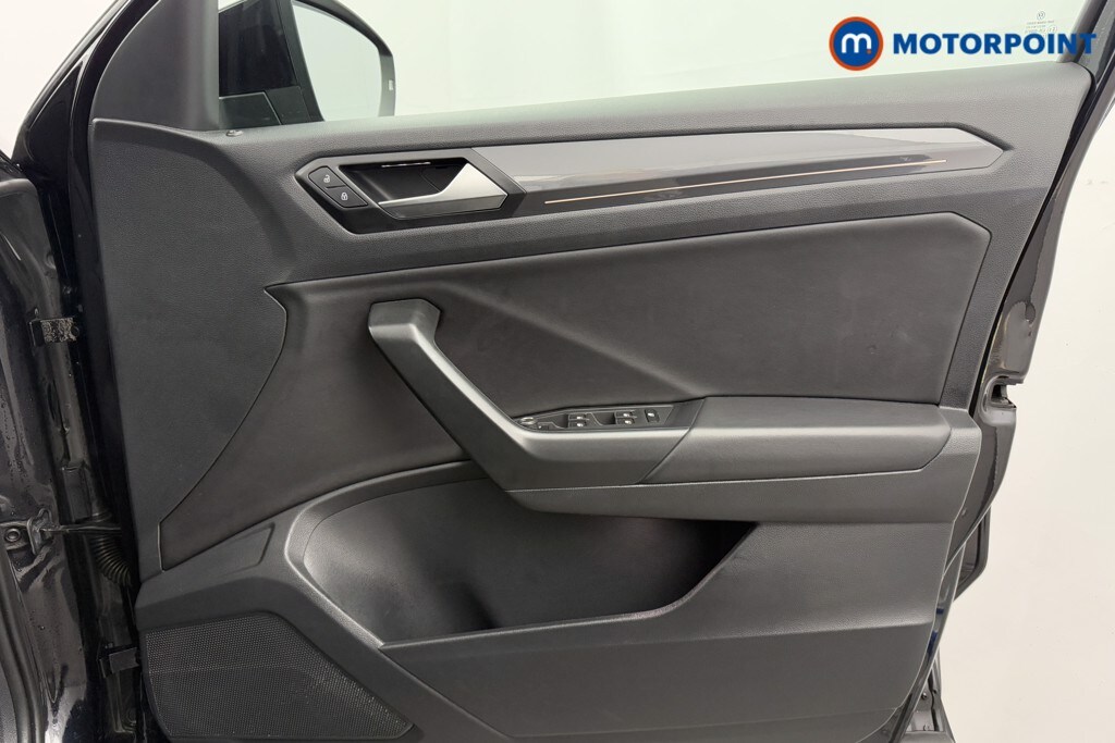 Used Volkswagen T-Roc 2022 for sale - 77446564: Photo 29